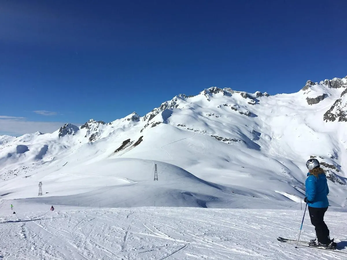 Chalet Chaleureux Avec Vue Sur Les Montagnes De La Lechere