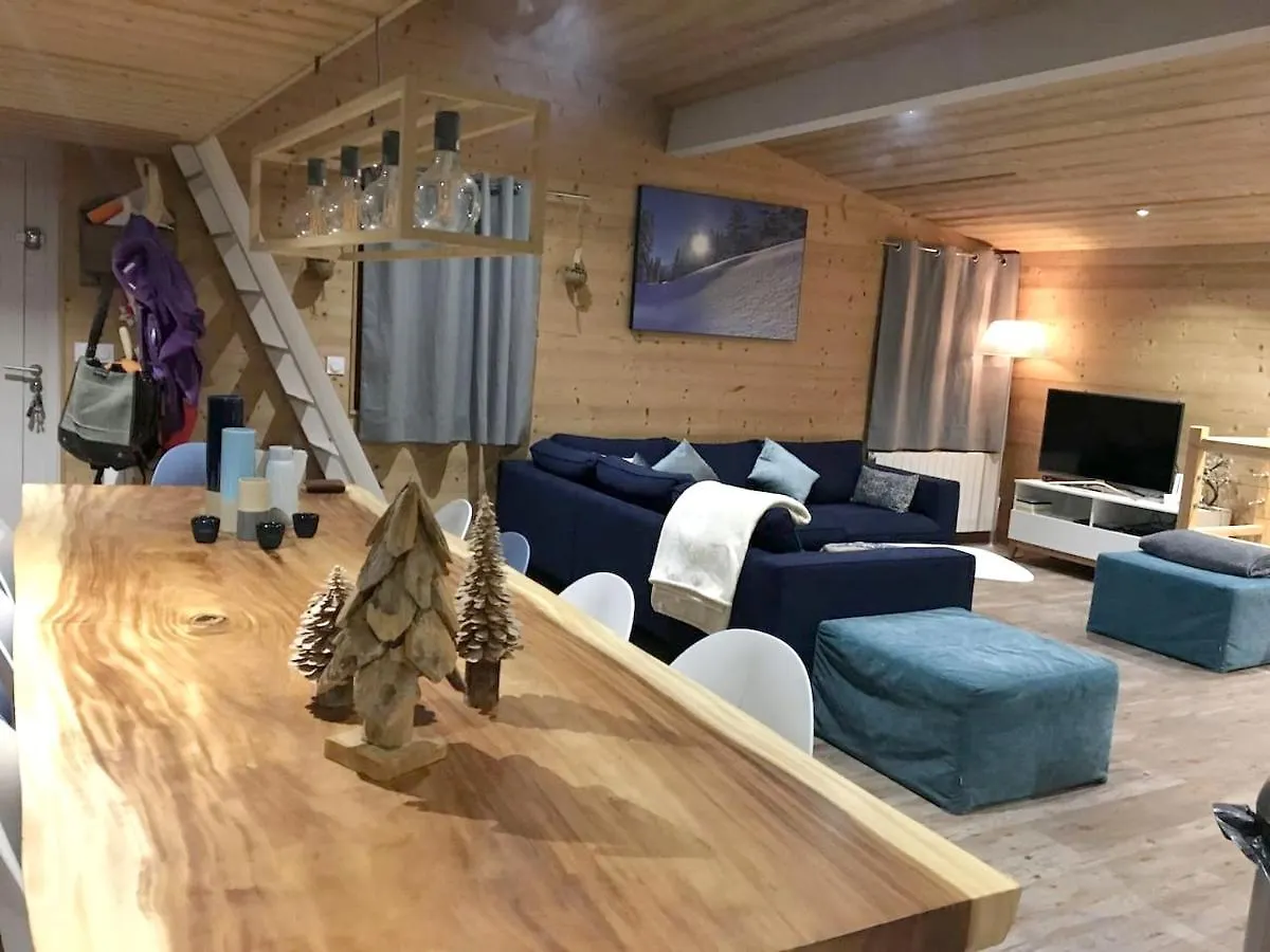 Chalet Chaleureux Avec Vue Sur Les Montagnes De La Lechere