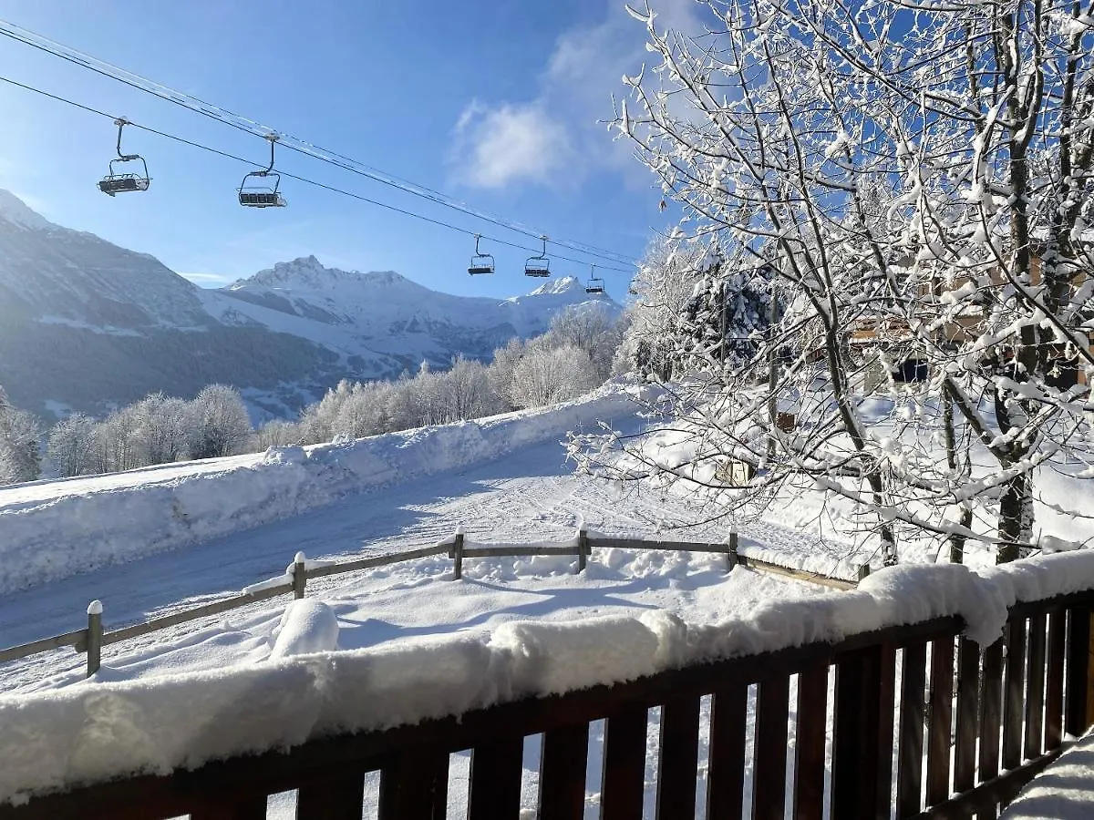 Chalet Chaleureux Avec Vue Sur Les Montagnes De La Lechere