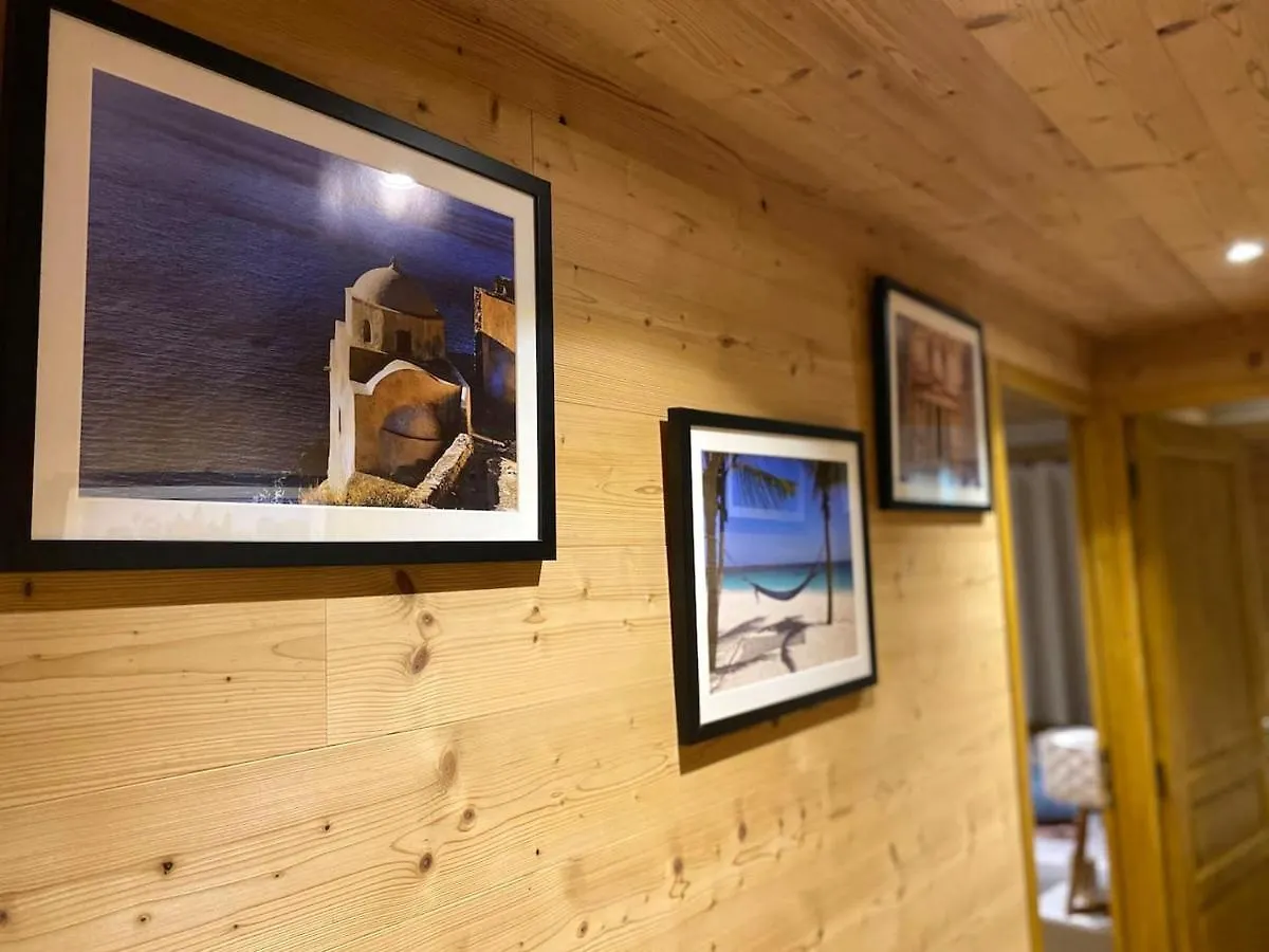 Chalet Chaleureux Avec Vue Sur Les Montagnes De La Lechere