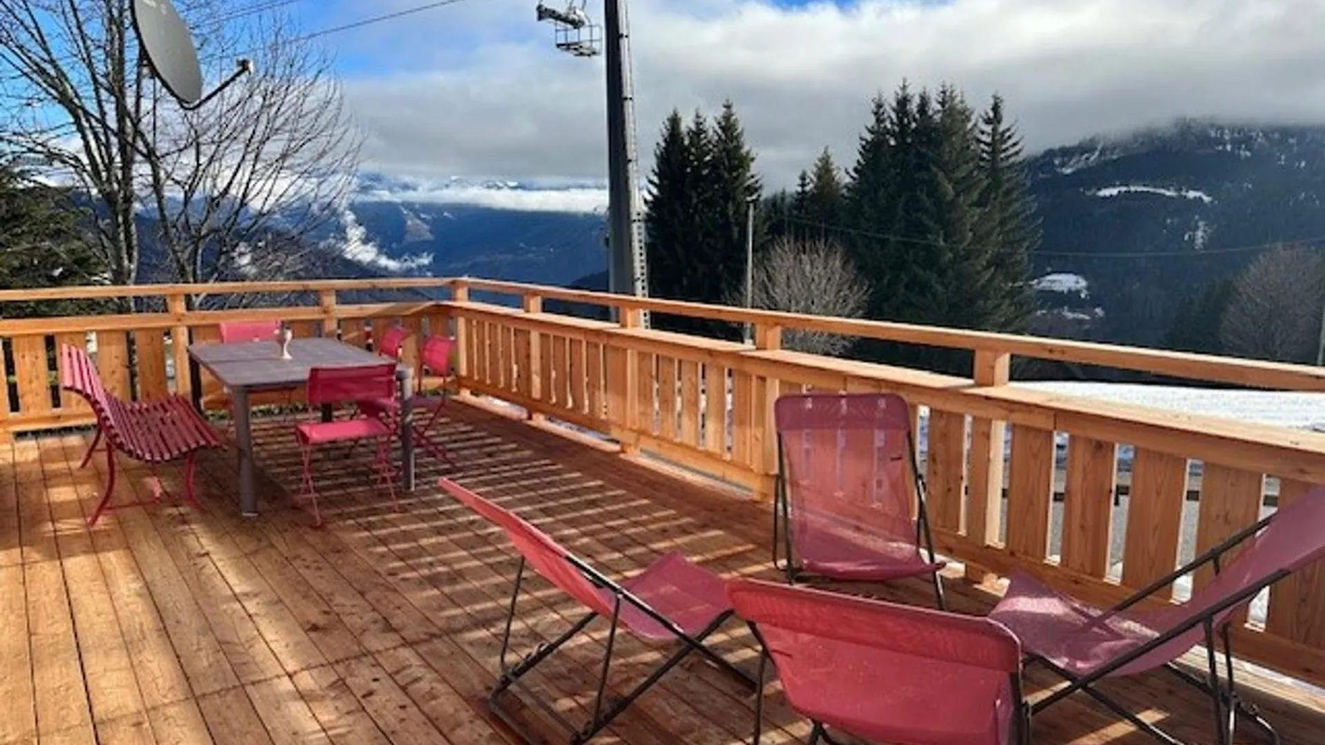 Chalet Chaleureux Avec Vue Sur Les Montagnes De La Lechere